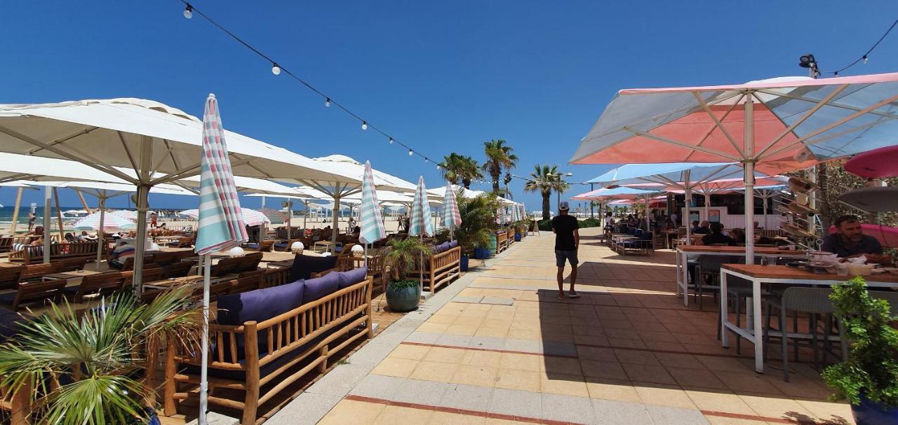Bnbisrael Apartments - Ramat Yam Marine Herzelia エクステリア 写真